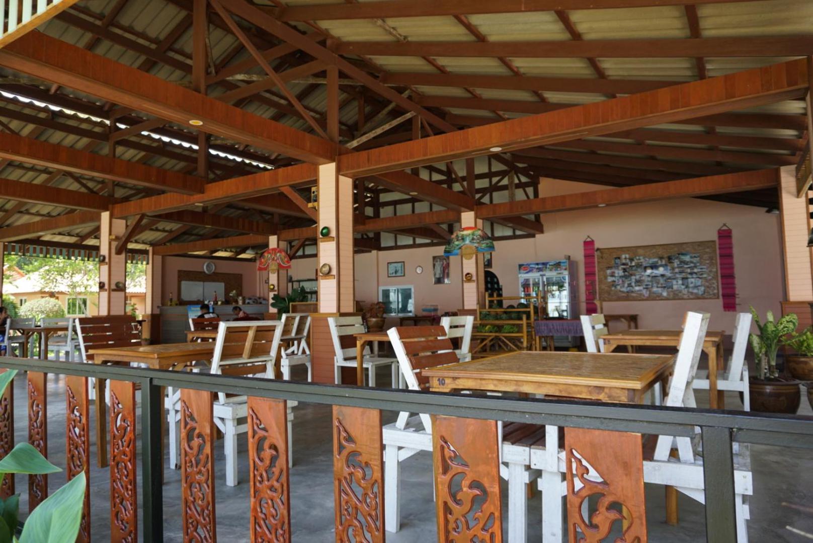 Koh Ngai Kaimuk Thong Resort Εξωτερικό φωτογραφία