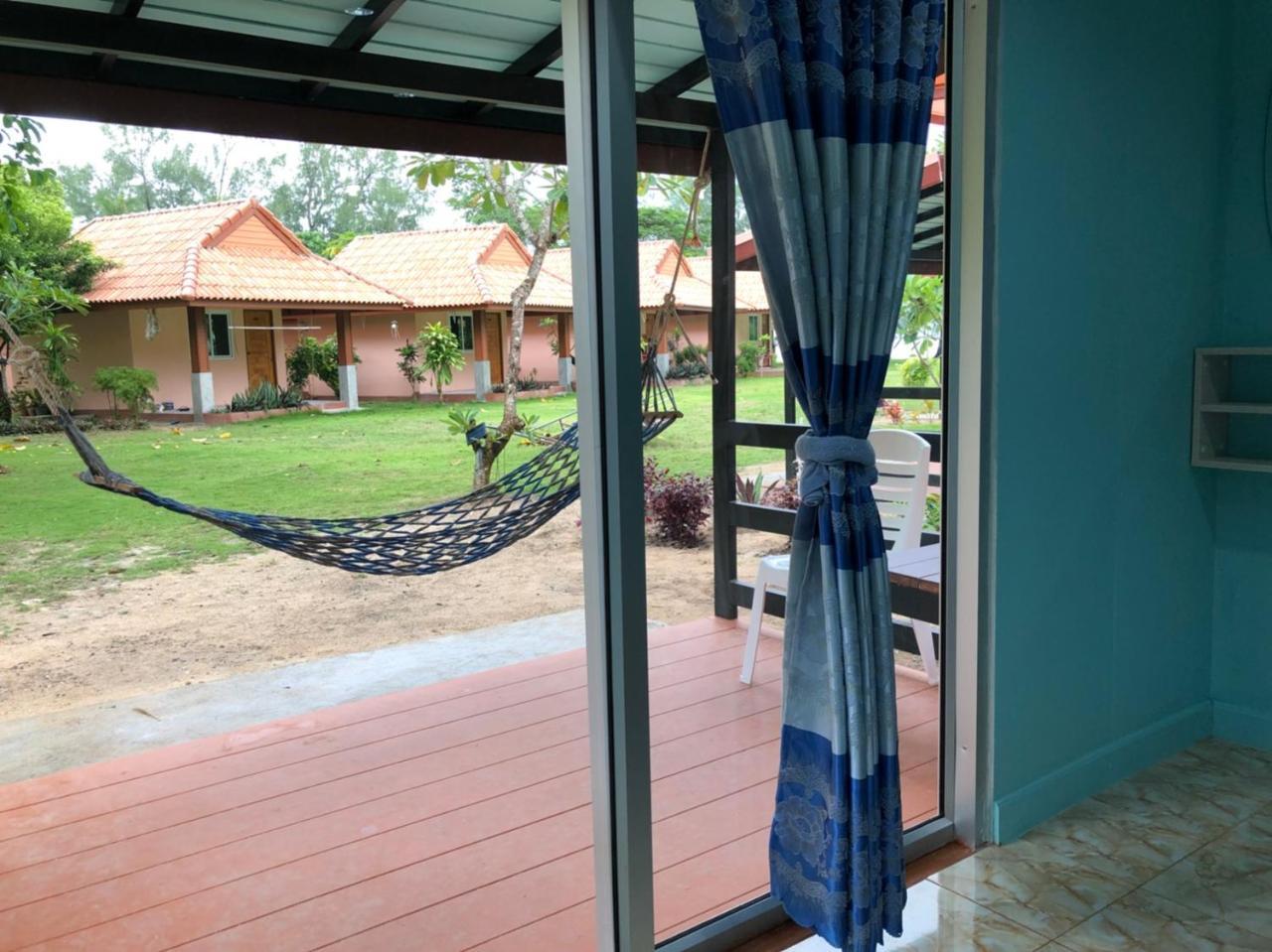 Koh Ngai Kaimuk Thong Resort Εξωτερικό φωτογραφία