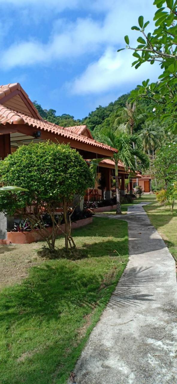 Koh Ngai Kaimuk Thong Resort Εξωτερικό φωτογραφία