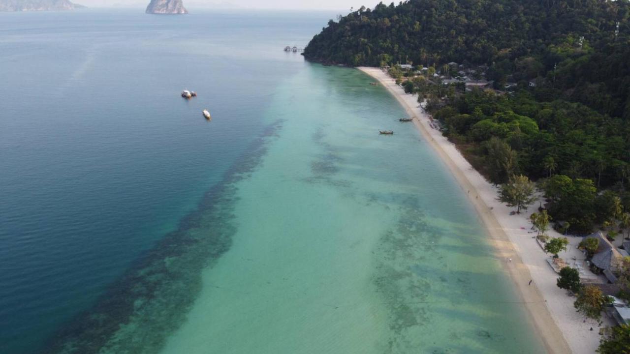 Koh Ngai Kaimuk Thong Resort Εξωτερικό φωτογραφία